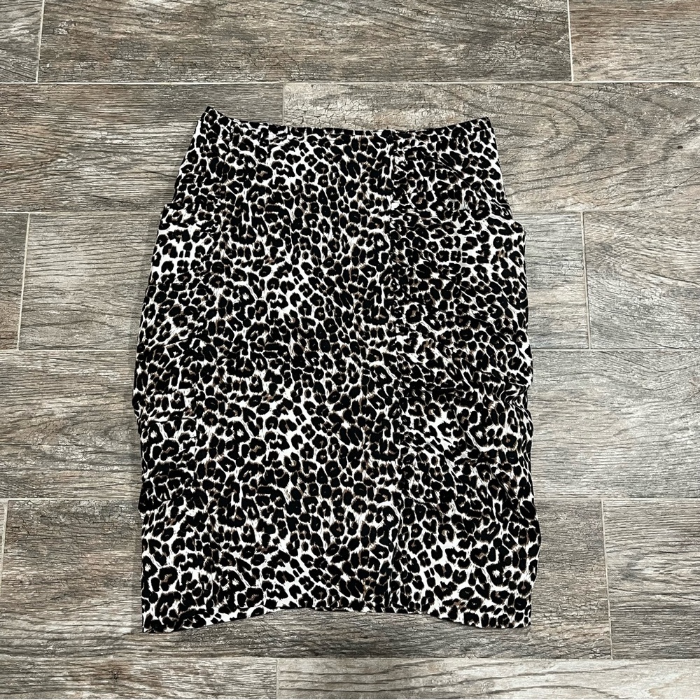 Women's Animal Print Pencil Skirt - Black & White